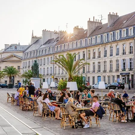 L'experience D'elie By Icone Collection شقة