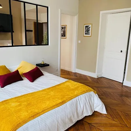 Apartment L'experience D'elie By Icone Collection Caen